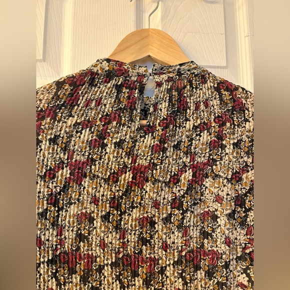 Zara basic dress size M fine pleated chiffon flare sleeve mini - Picture 4 of 12